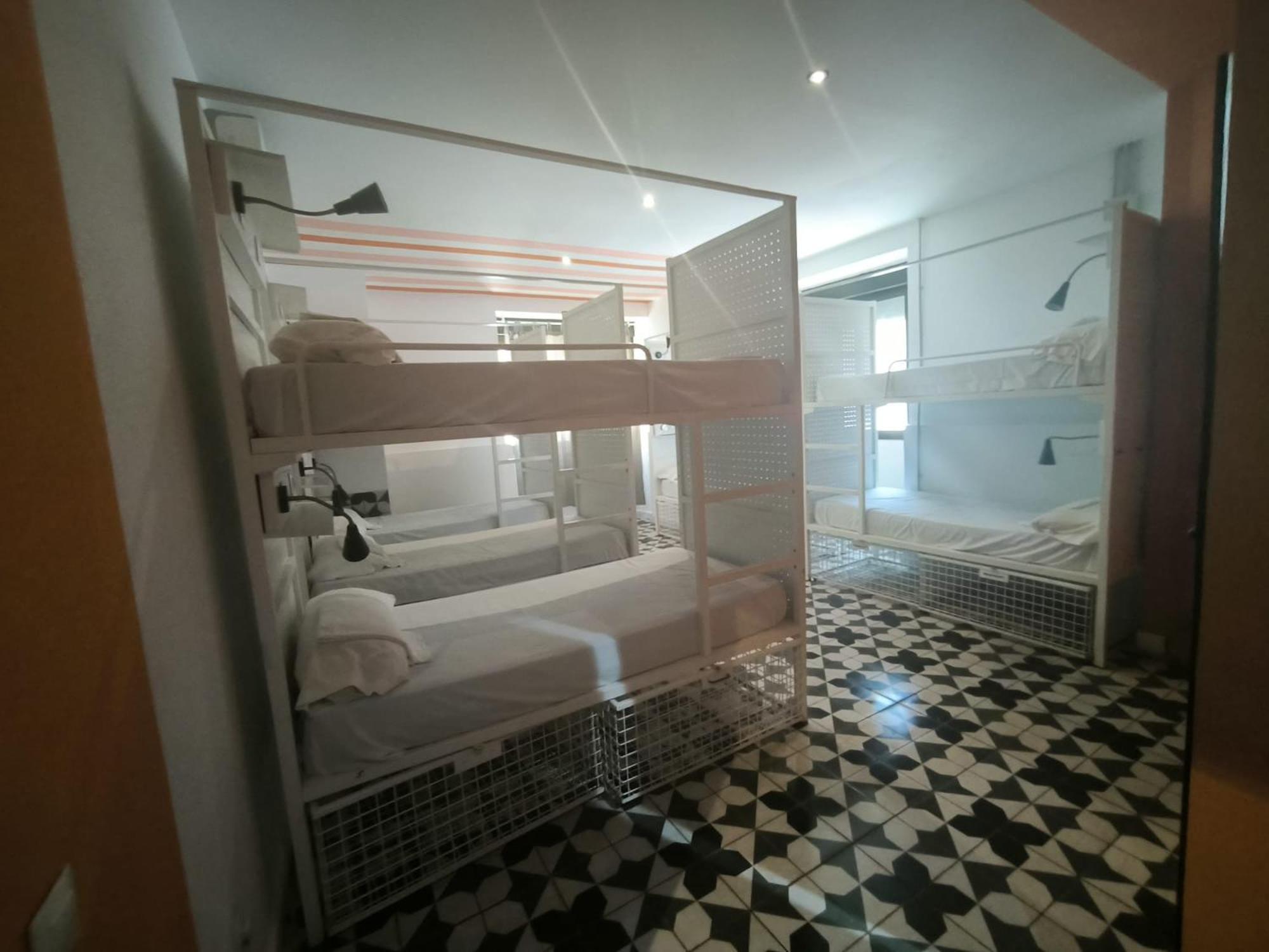 Feel Hostels Soho Malaga Exterior photo